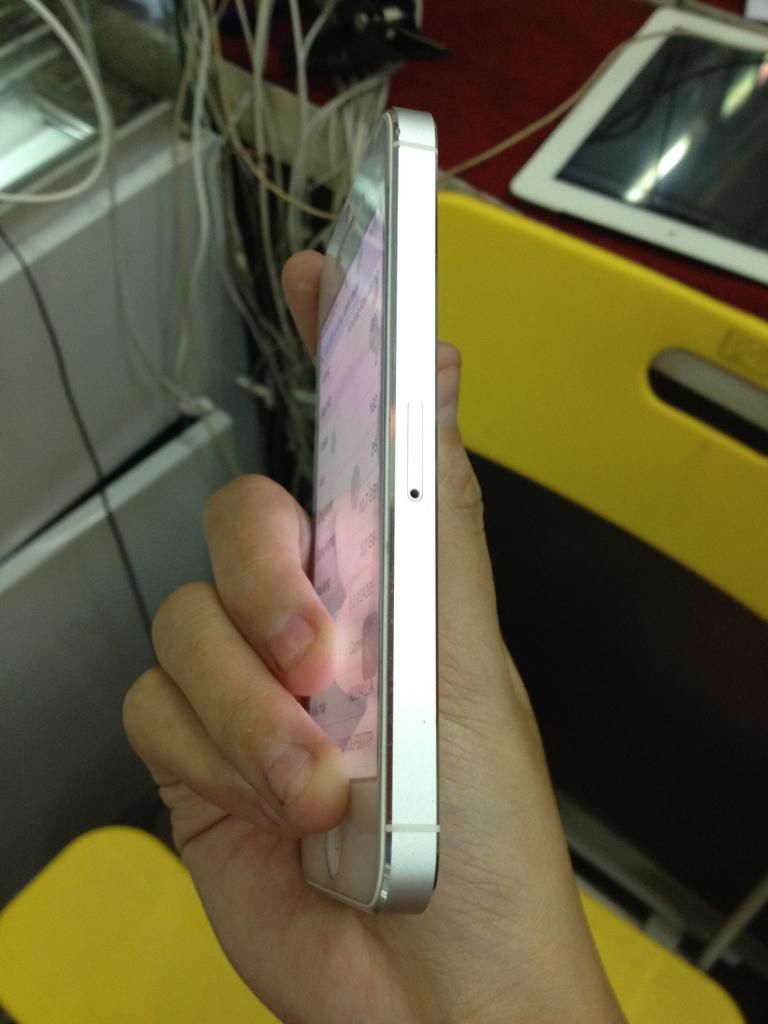 Ip5-16G trắng đẹp giá tốt... - 3