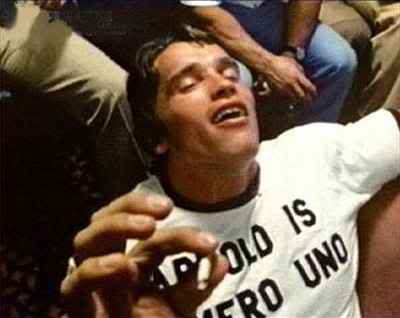schwarzenegger_smoking_joint1.jpg
