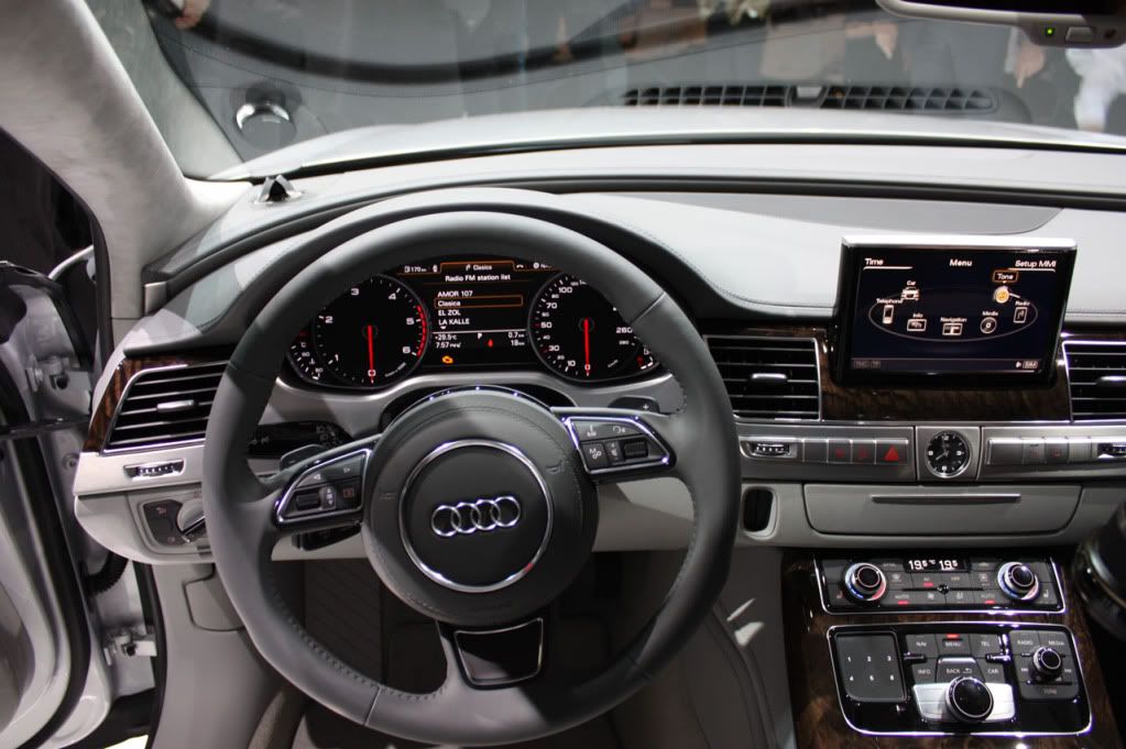 2011AudiA8interior.jpg 2011 Audi A8 interior