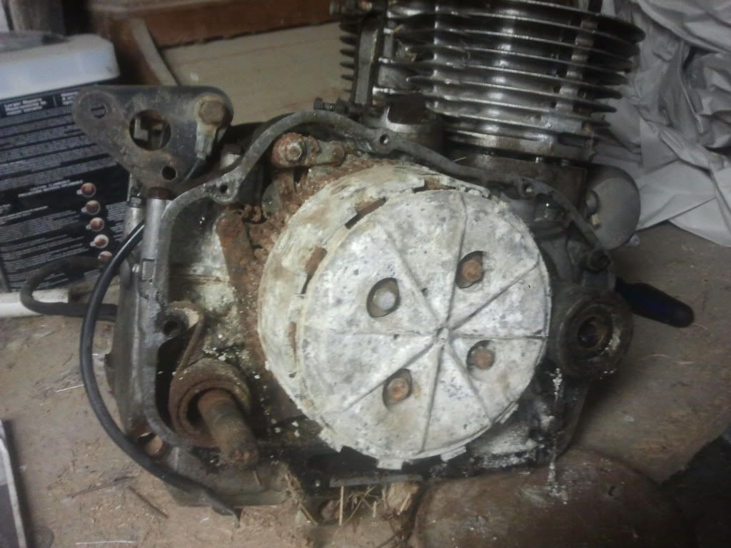 soaking engine in vinegar? Honda Twins