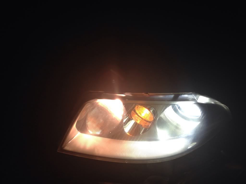 W8 Headlights (USA SPEC) w/ Harness True Plug and Play VW Vortex