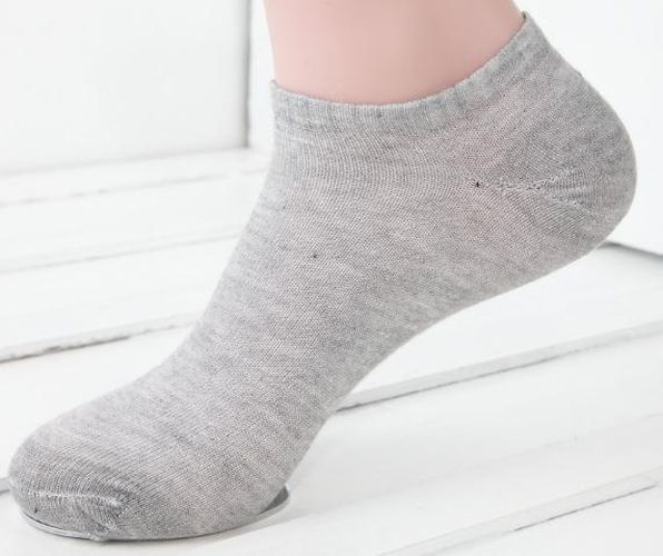 Japan brand men woman sport cotton no show black footies slipper socks