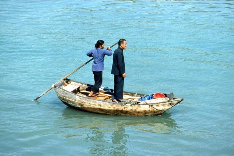 photo Junk sampan Hong Kong 1976_zpsltmdeftd.jpg