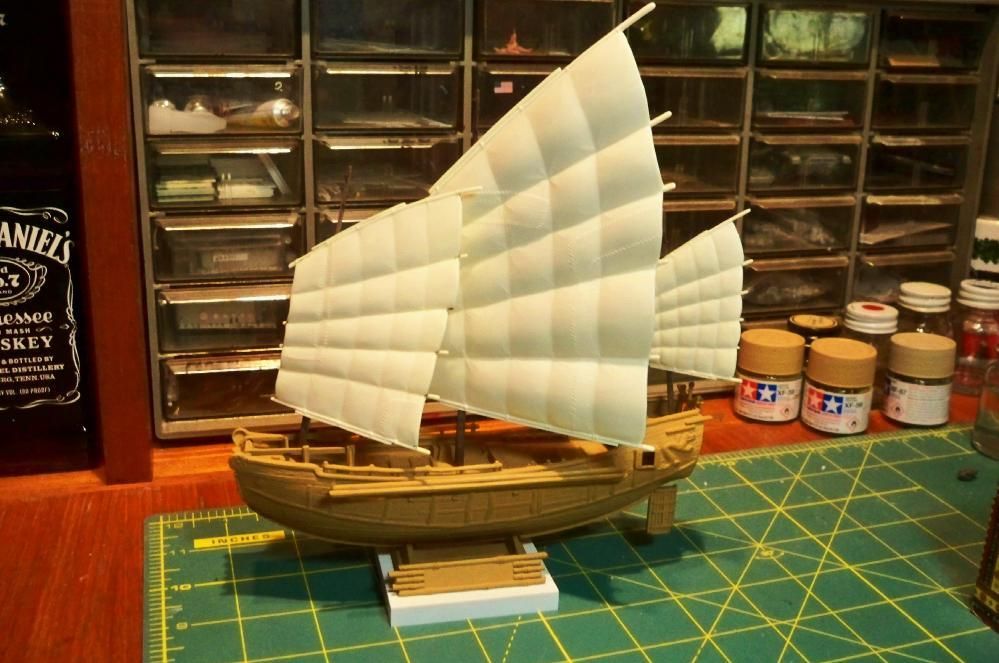 photo Pyro Chinese War Junk lights on base test fitted whole_zpsj8lj3icw.jpg