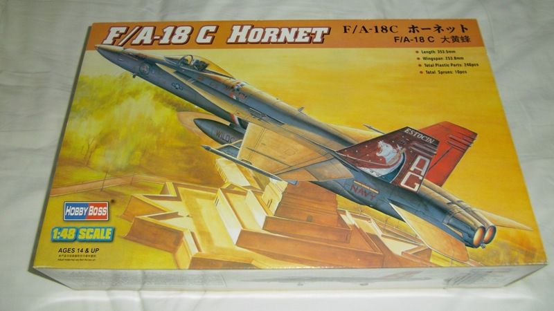 Box01_048HobbyBossFA-18C_zps6fcc84ba.jpg