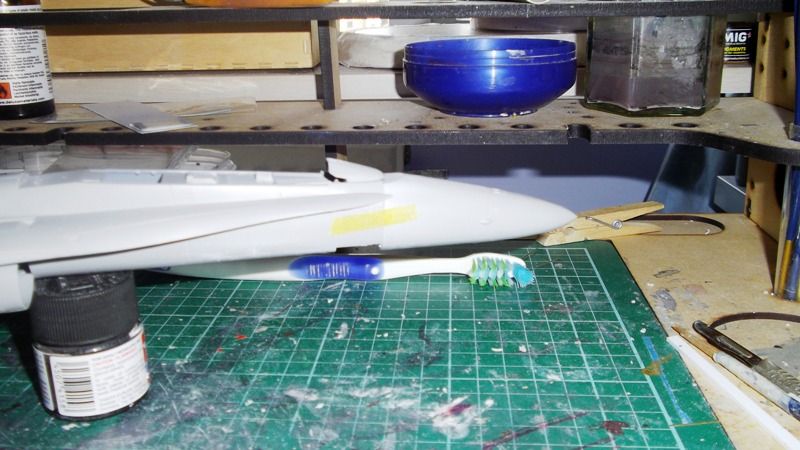 Build07_048HobbyBossFA-18C_zps7422d56b.j