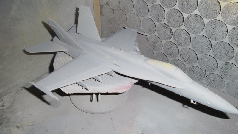 Build14_048HobbyBossFA-18C_zps3bac0f9c.j