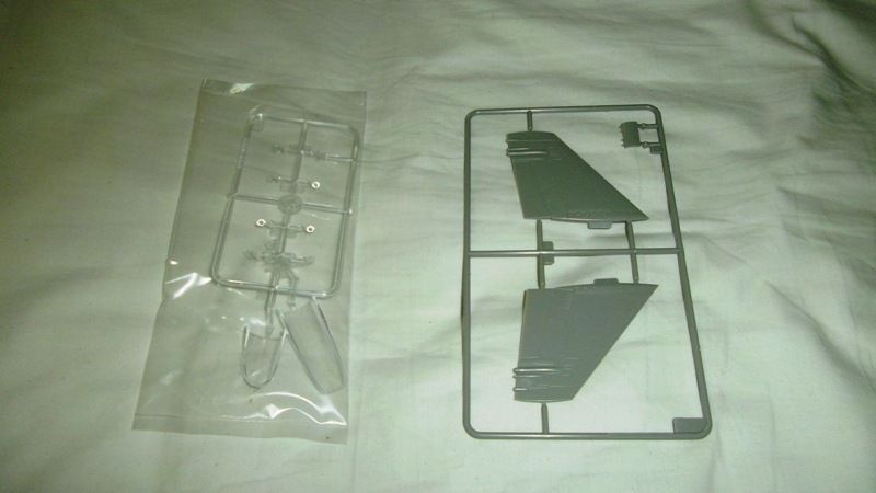 Parts06_048HobbyBossFA-18C_zps622bebc6.j