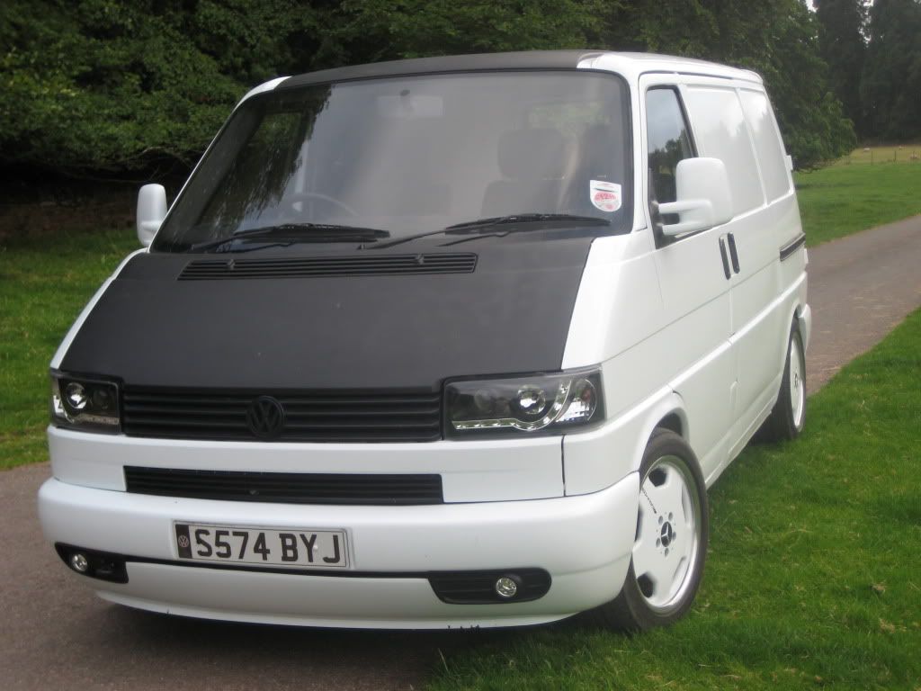 thinking about black roof on white van! - VW T4 Forum - VW ...