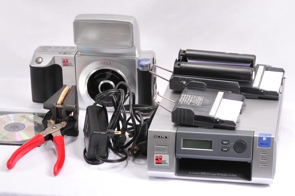 Sony DKCC200X Passport camera & UPDX100 digital photo printer & UPC