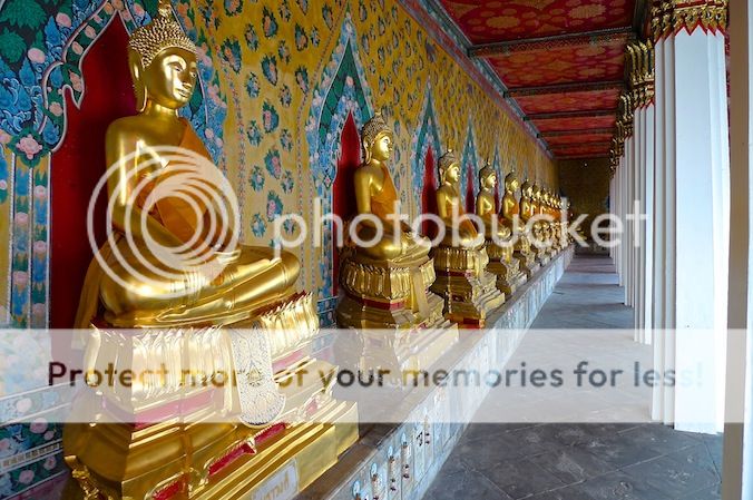 My Very First Blog: My Visit To Wat Arun (Part 1)
